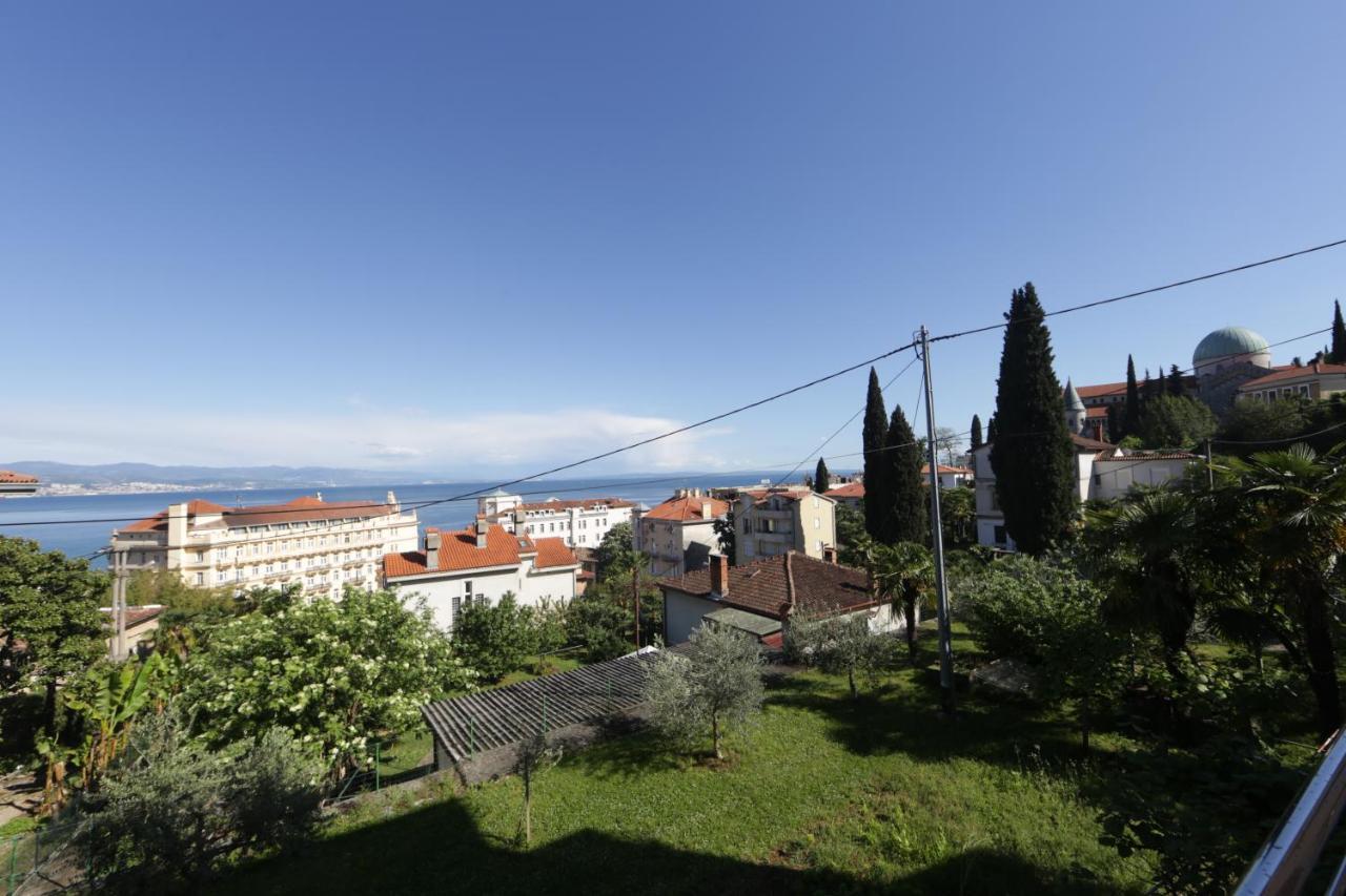 Almare Apartmán