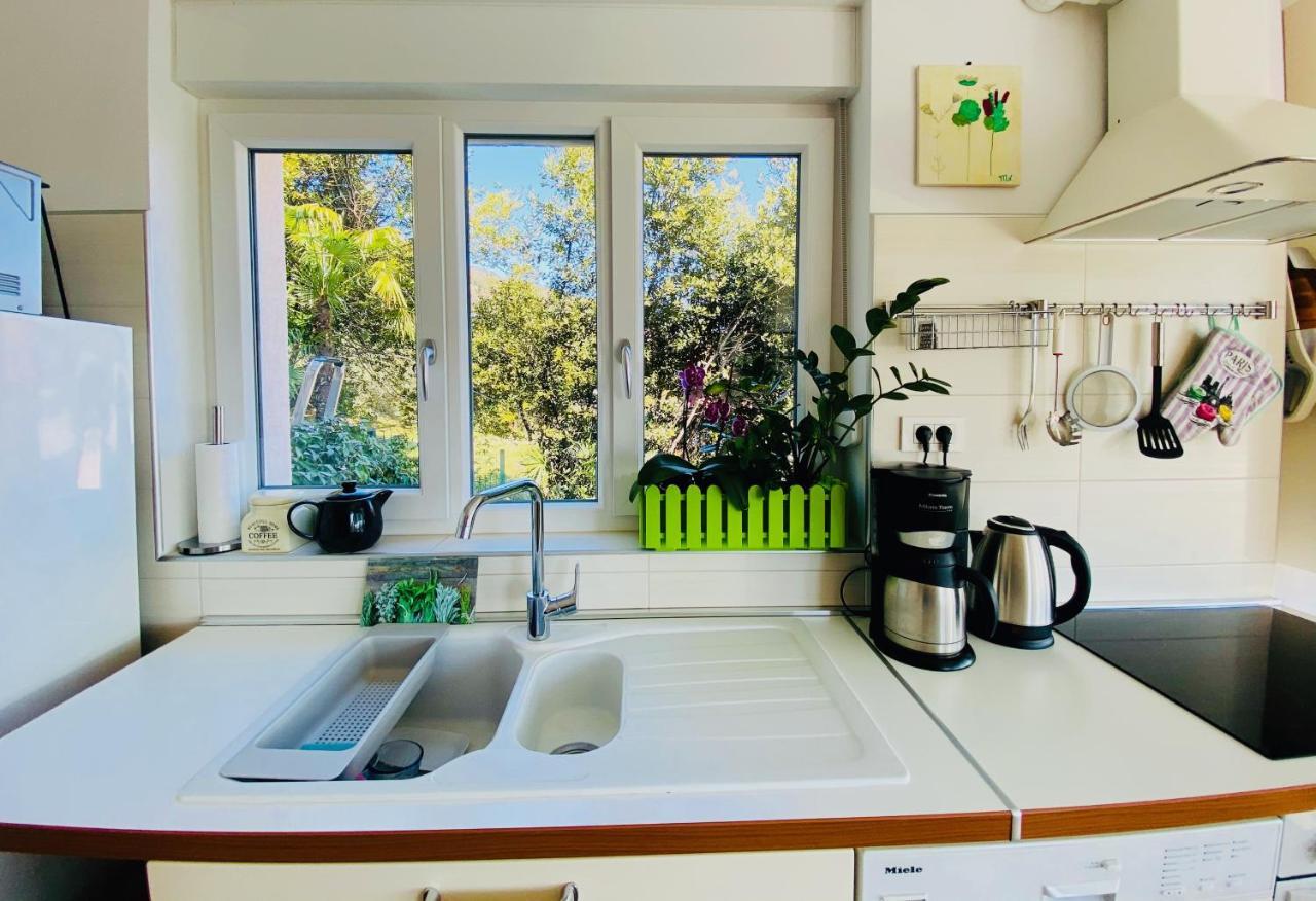 Almare Apartment *